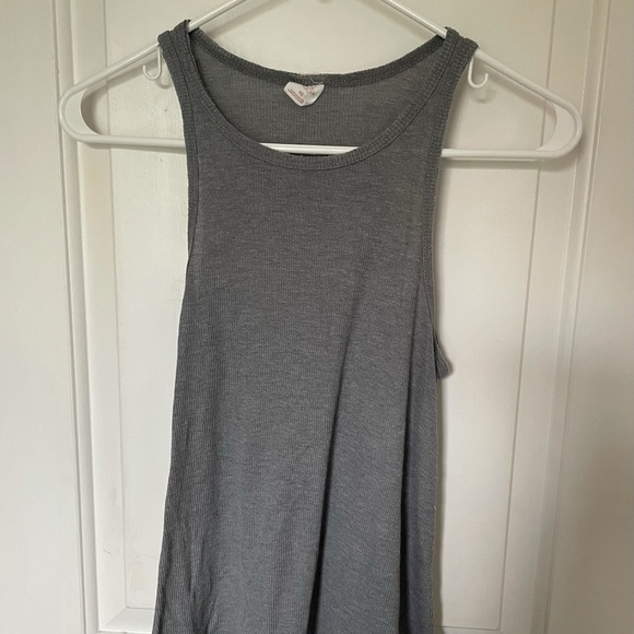 Sun and Shadow Gray Tank Top XS - Picture 1 of 5